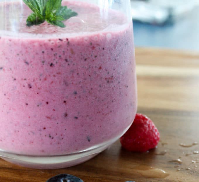 Clean Eating Banana Berry and Mint Breakfast Smoothie-5