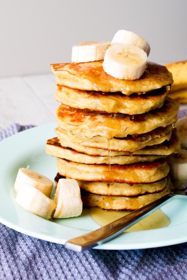 clean eating banana pancakes for kids 