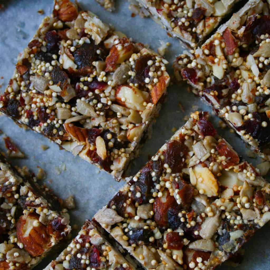 These Superfood Energy bars are full of all the good stuff: Nuts, Seeds and they are Sugar free. The secret ingredient is what makes them sticky and sweet. Want to know what that secret ingredient is? 