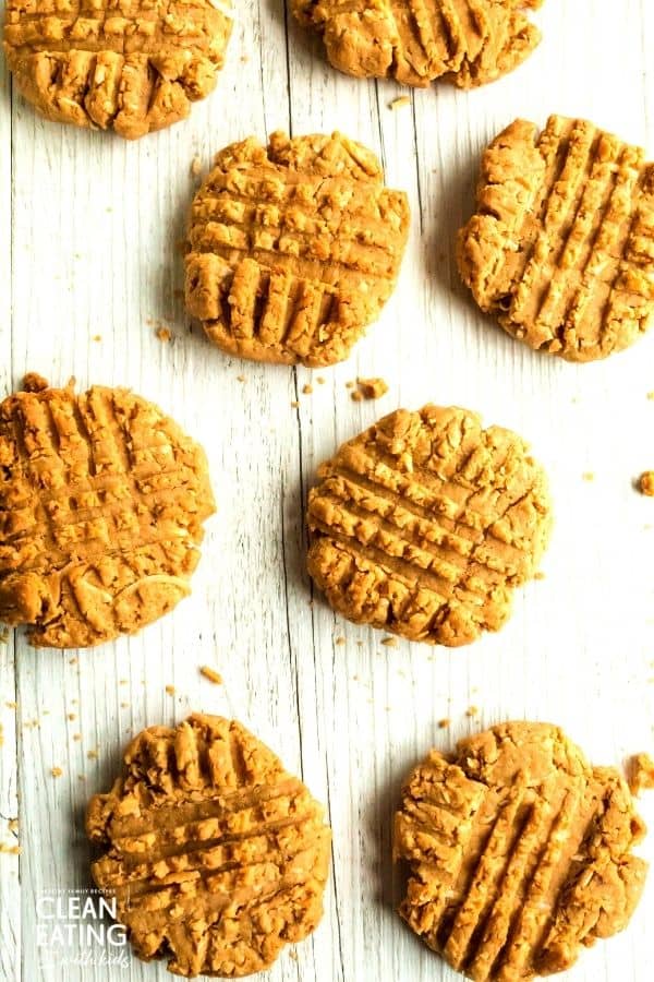 clean eating peanut butter biscuits - healthy afternoon snack
