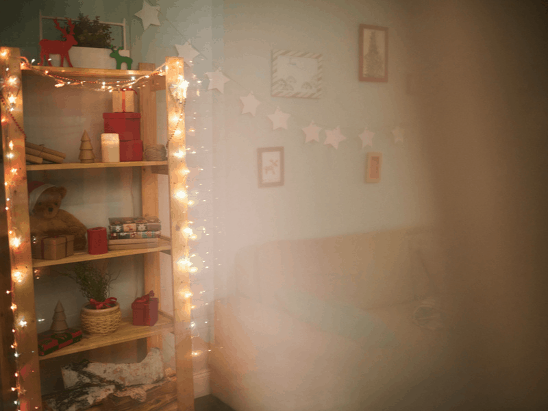 fairy-light-shelves 