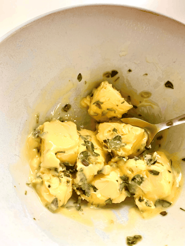 thyme butter for roast chicken 
