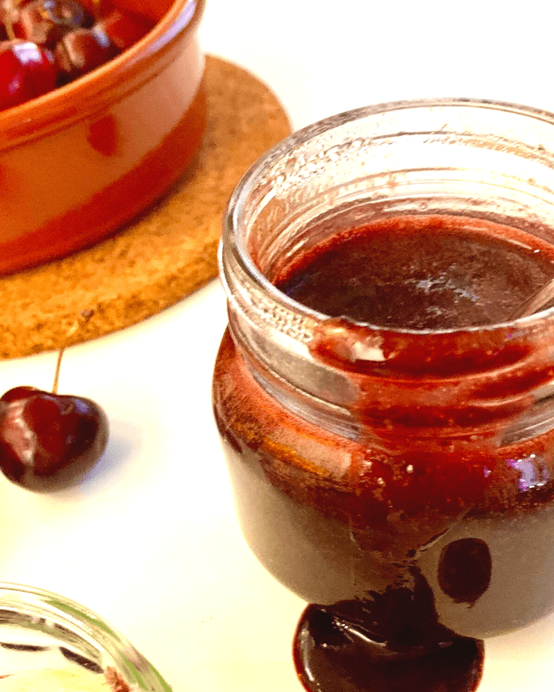 sauce made with cherries 