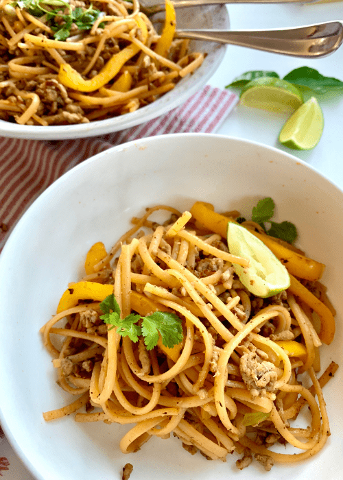 thai pork noodles