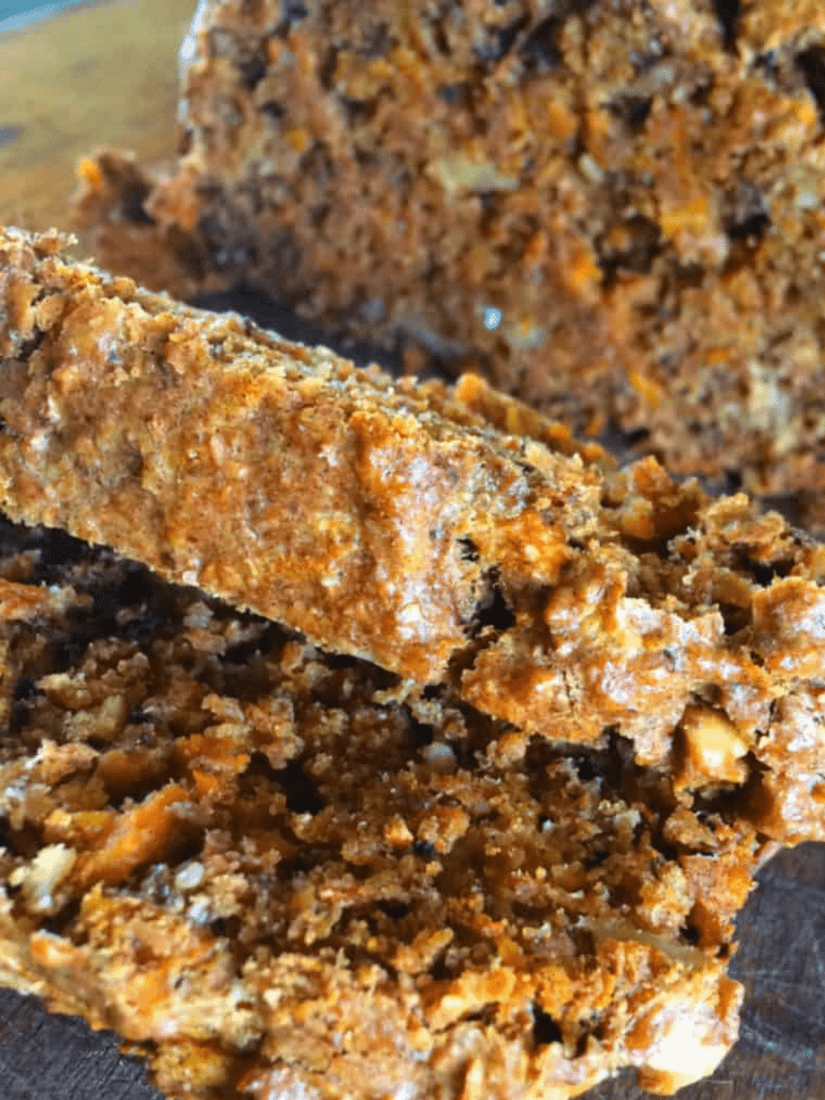 healthy carrot and walnut loaf 