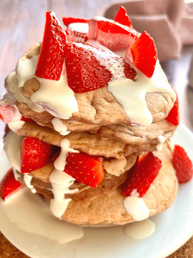 strawberry banana pancakes