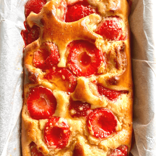 strawberry loaf cake